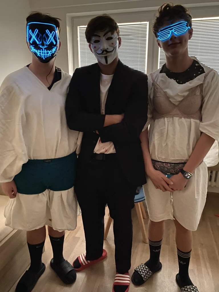Halloweenská přehlídka na domově mládeže