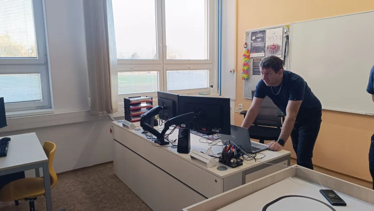 přednáška pro žáky od Forpsi