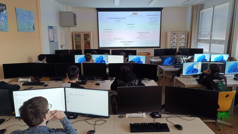 přednáška pro žáky od Forpsi