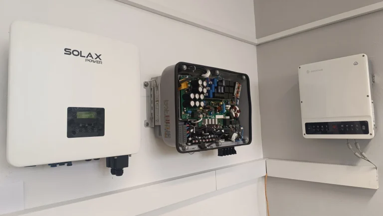 Učební obor EM - Elektromechanik pro zařízení a přístroje – Zabezpečovací systémy a fotovoltaika