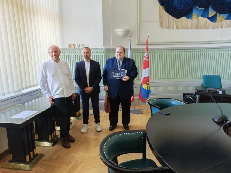 soutěž Haxagon - předávání ocenění za 1. místo v Jihočeském kraji