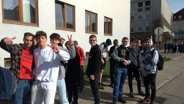 Vzdělávací film od JSNS v Českém rozhlase v ČB